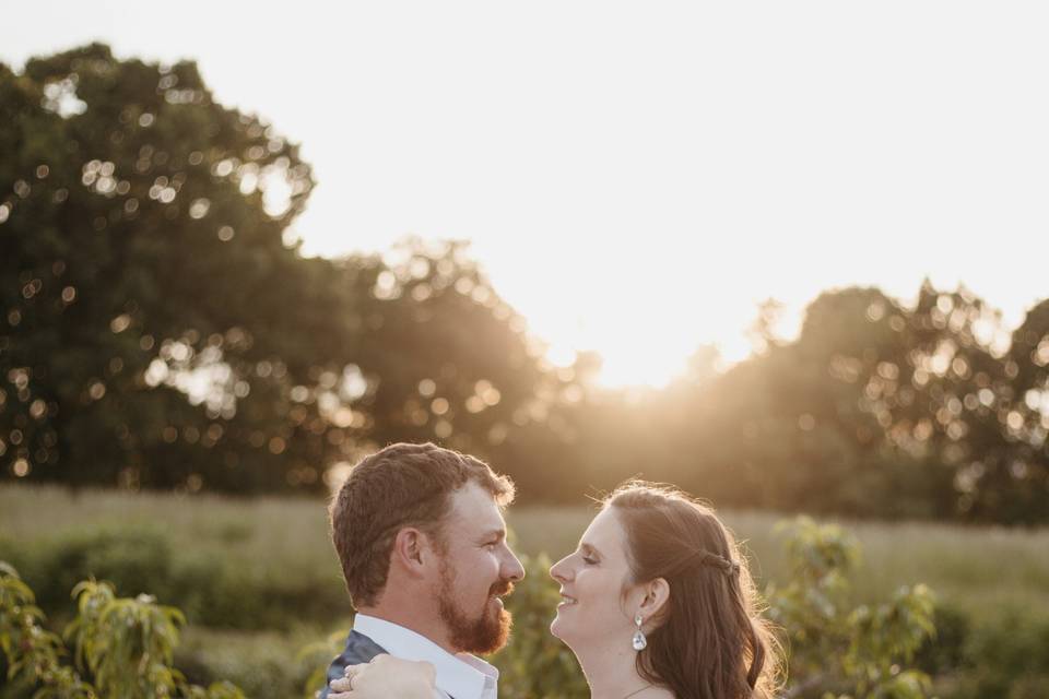 White Poppy Weddings