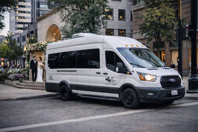 Party Shuttle City Wedding