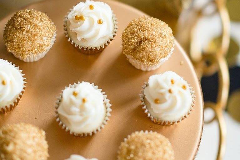 Jenny G's Cupcakes & Treats
