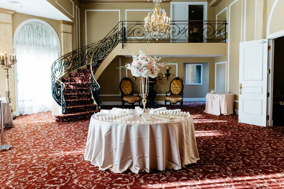 Place card table