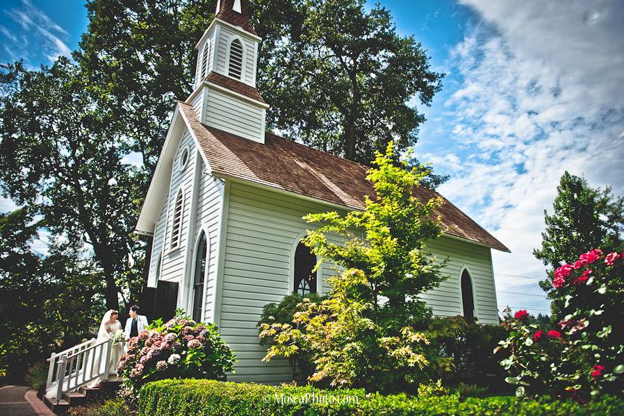 Oaks Pioneer Church