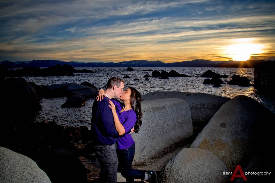 Tahoe Wedding Kiss