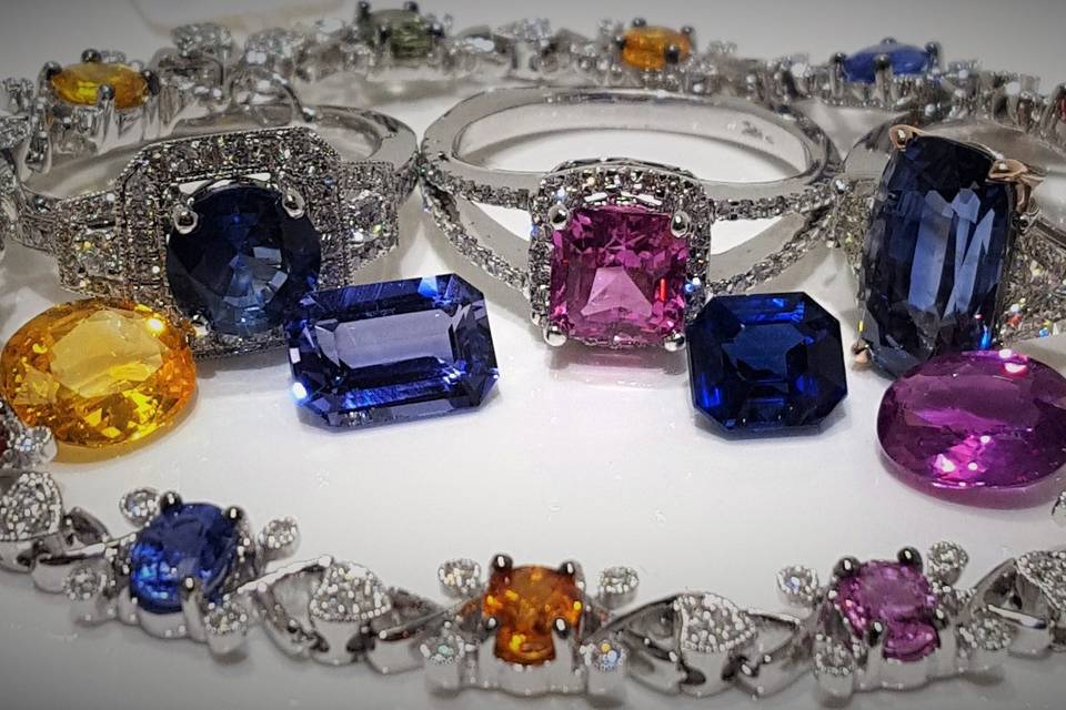 ROYALE JEWELERS