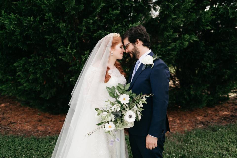 Southern Vintage Table | Rebecca Senter Photography