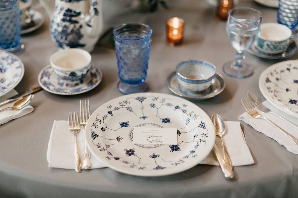 Southern Vintage Table | Rebecca Senter Photography