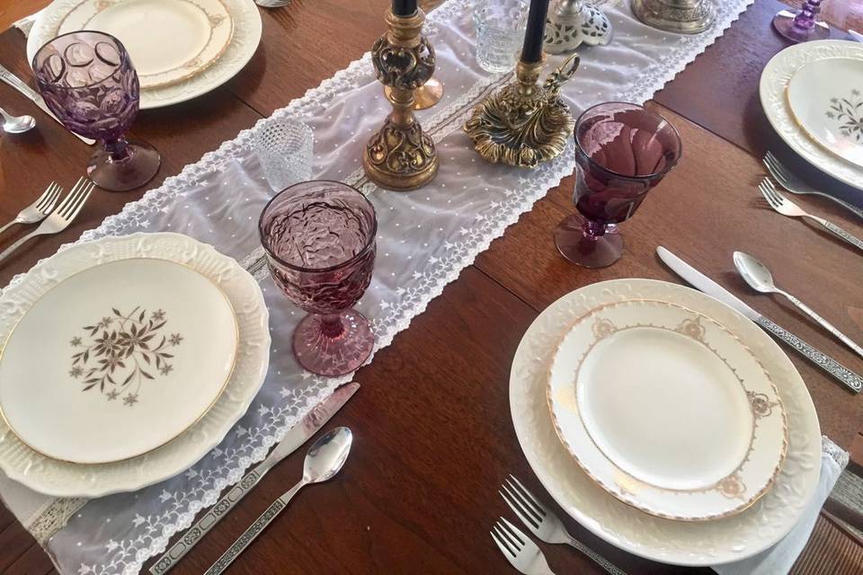 Southern Vintage Table