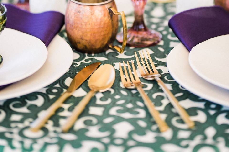Southern Vintage Table | Radian Photography