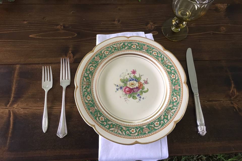 Southern Vintage Table
