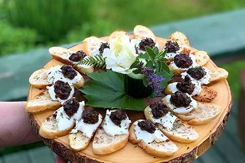 Goat cheese with fig tapenade