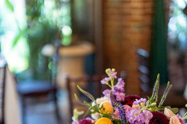 Beach ceremony flowers