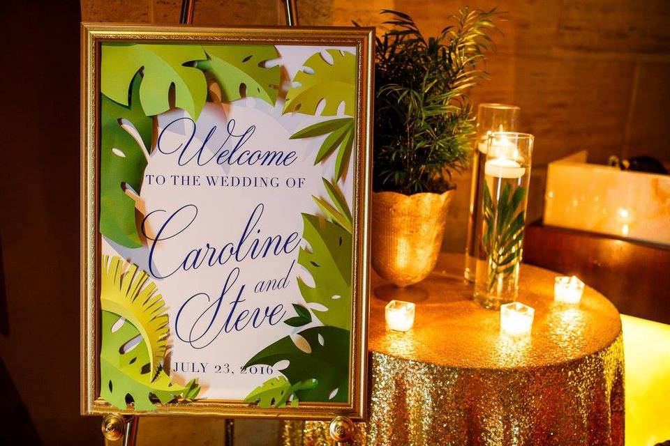 Custom cut paper welcome sign