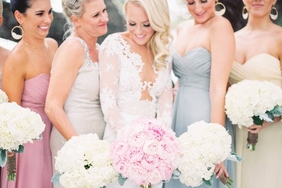 Bouquets of the bridal party