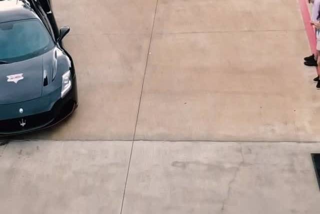 Bomb Bays Mobile Golf Experience