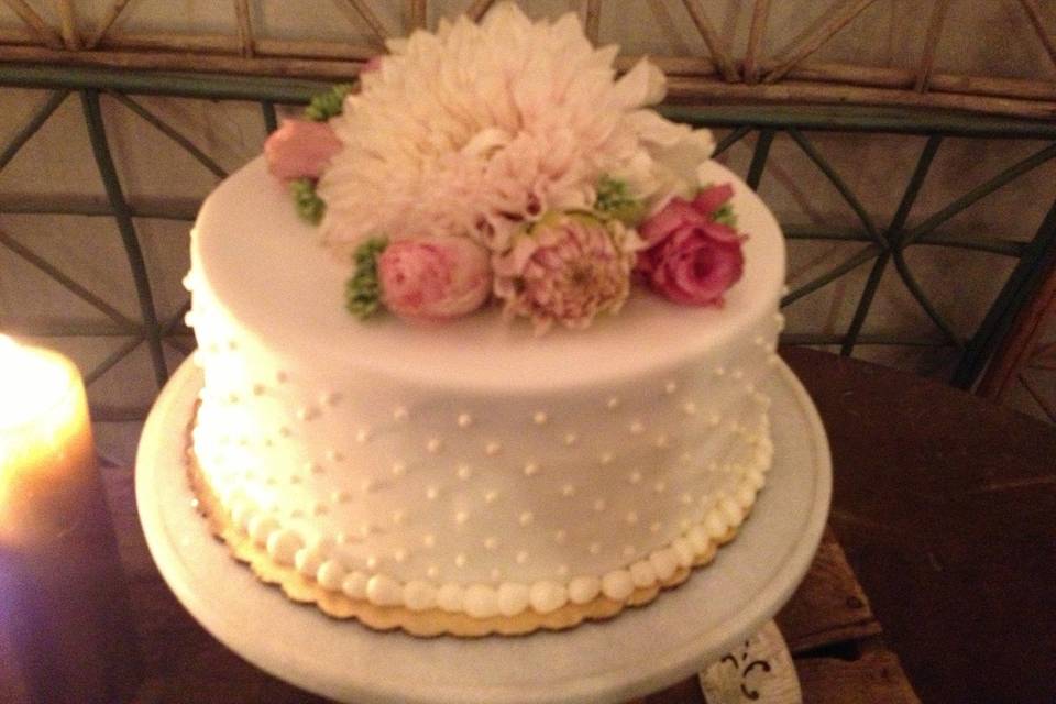 Wedding cake for couple