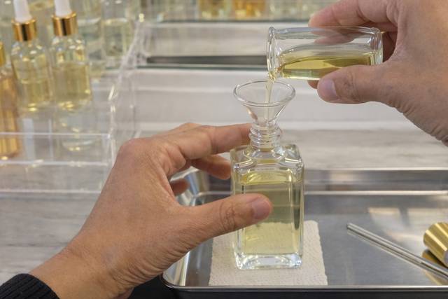 In-studio Perfume Making