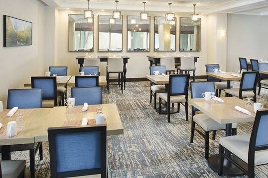 Hilton Atlanta Perimeter Suites