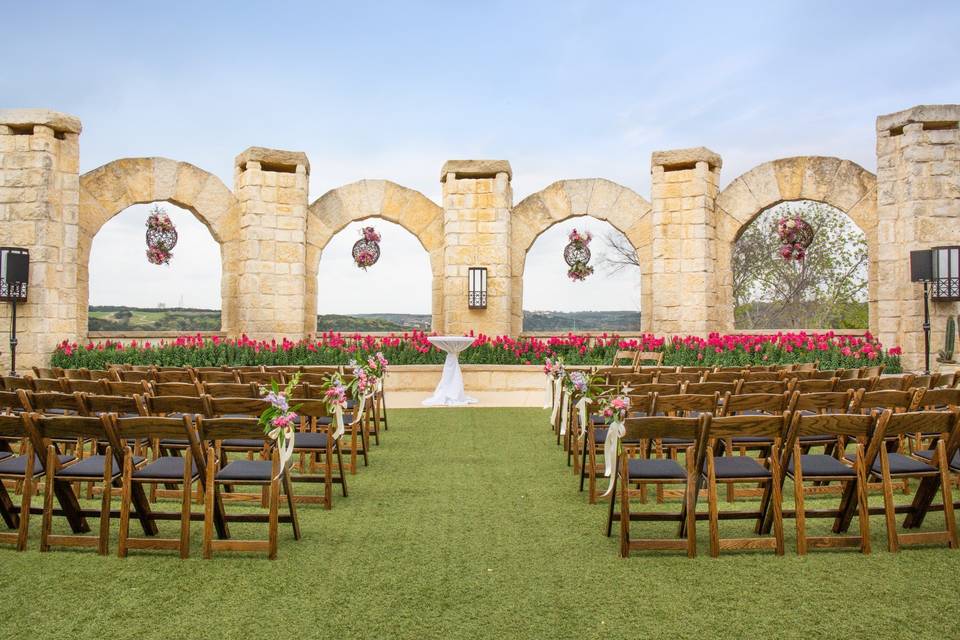 Outdoor ceremony