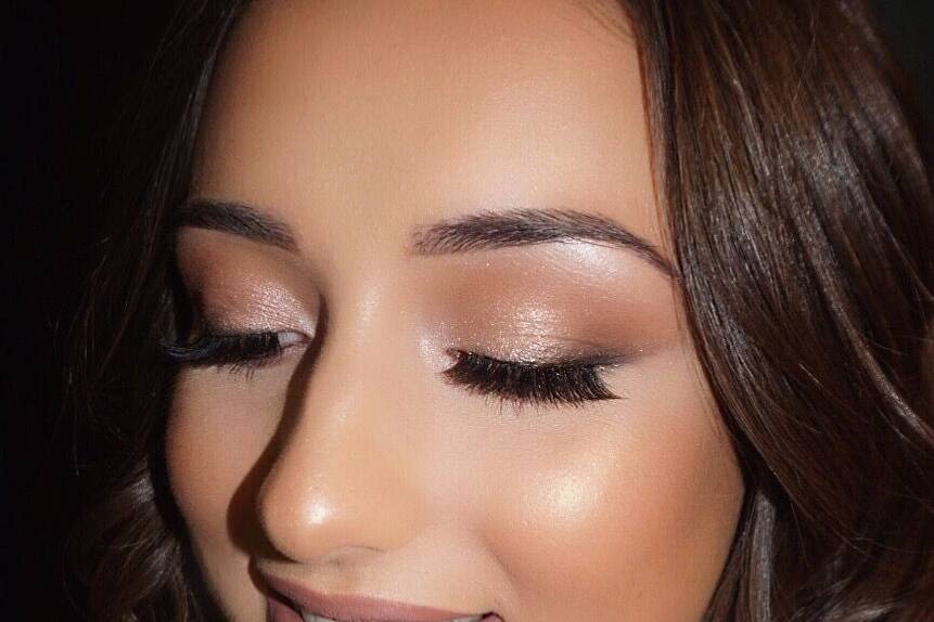 Glowing Prom Makeup