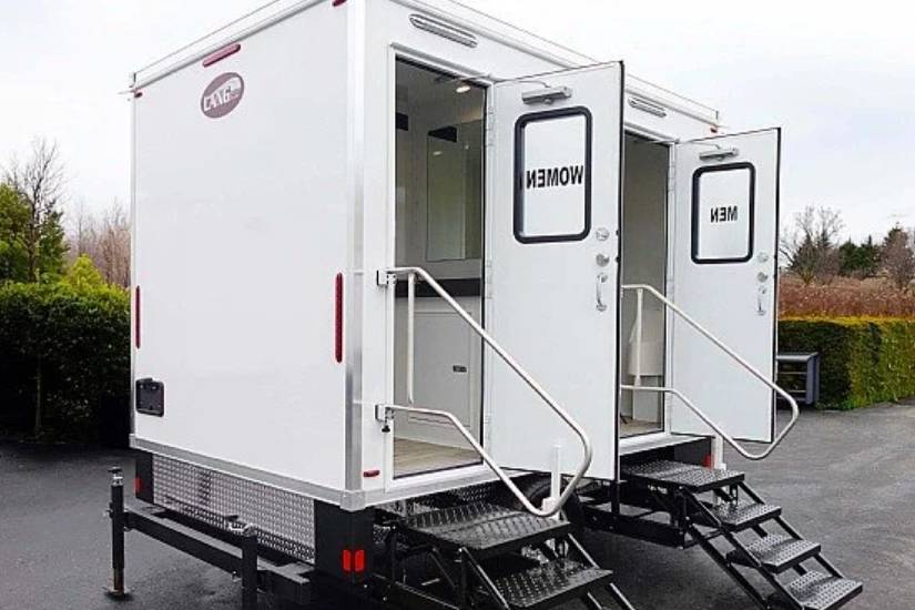 Velvet Rope Restroom Rentals OKC