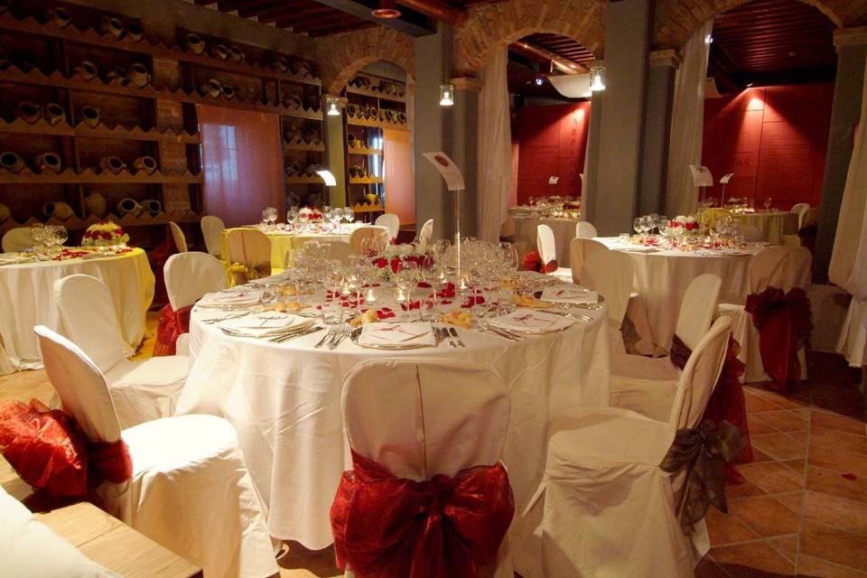 Romantic reception in the wine cellar