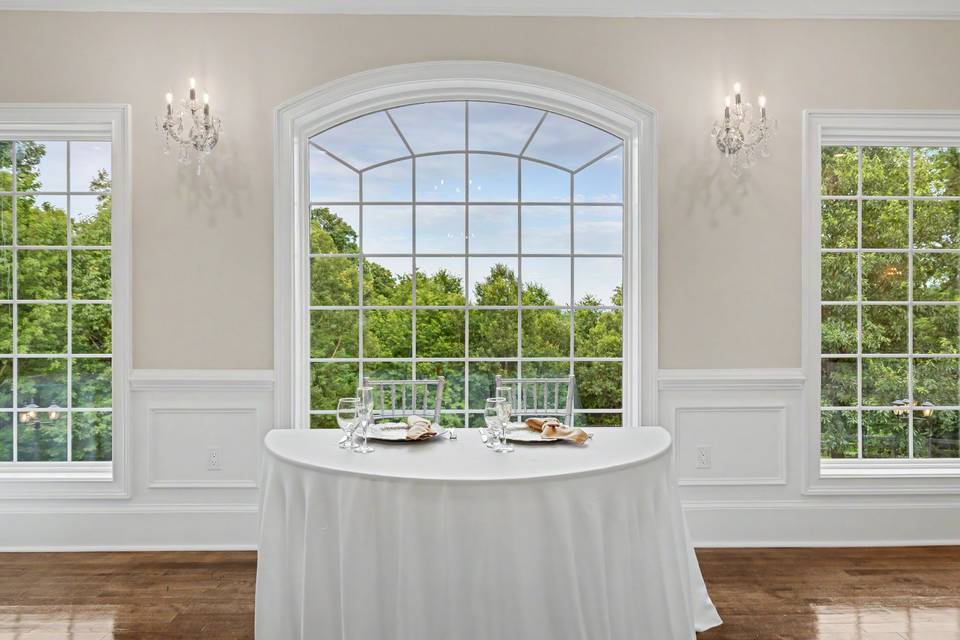 Sweetheart Table