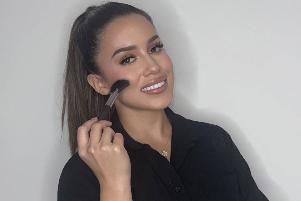 Deluxe Beauty Spot Owner