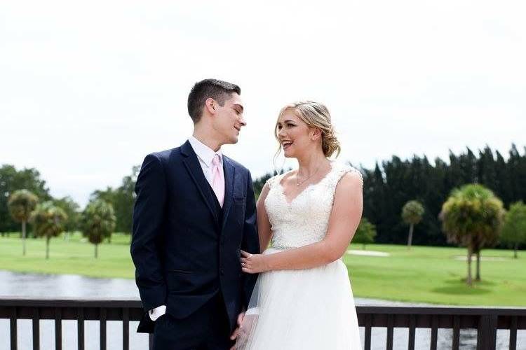 Morgan McCullers - Traveling Hair & Makeup Artist