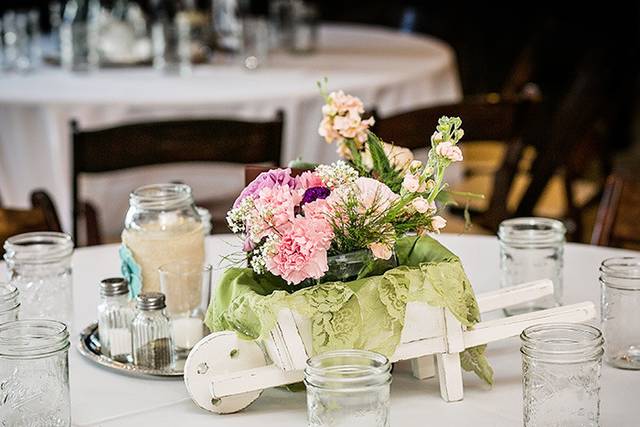 Simply Beautiful Wedding & Event Planning