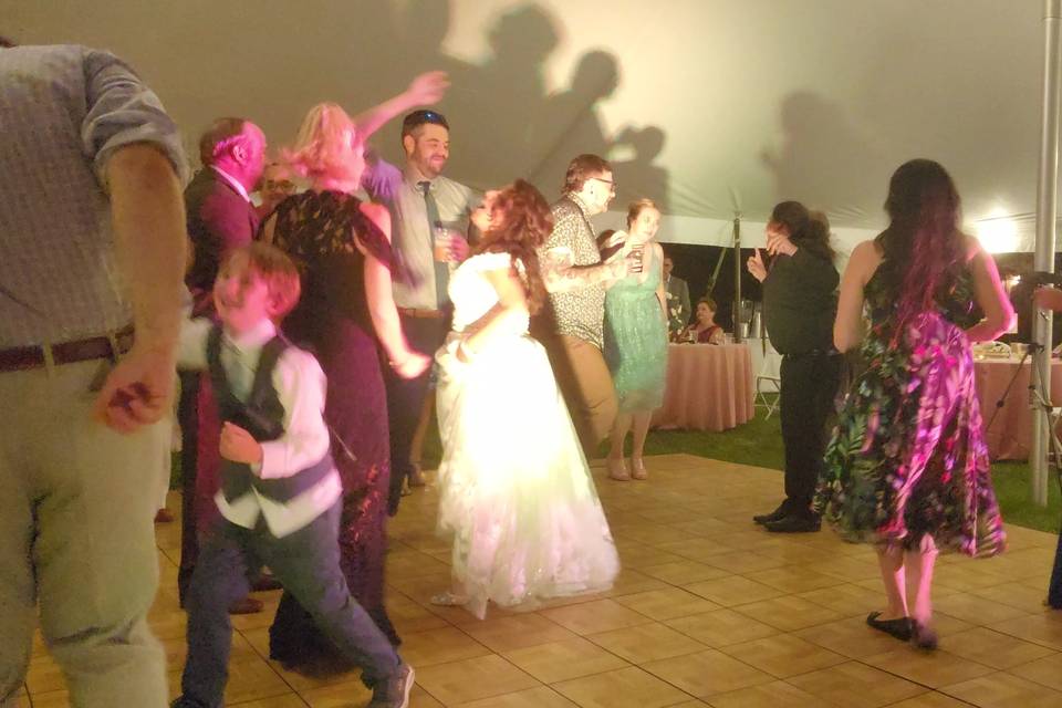 Reception dancing