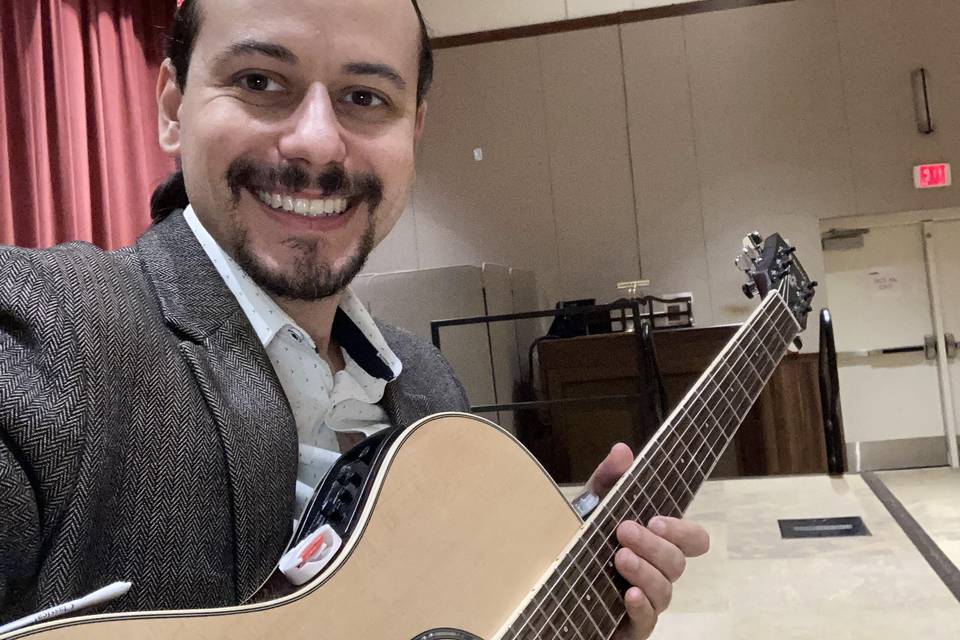 Eduardo - Fine Guitarist