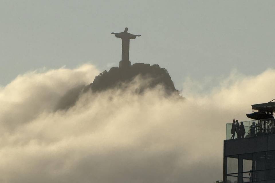Cloudy Redeemer