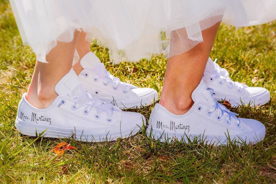 Brides' dancing shoes