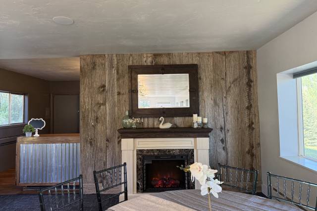 Banquet room