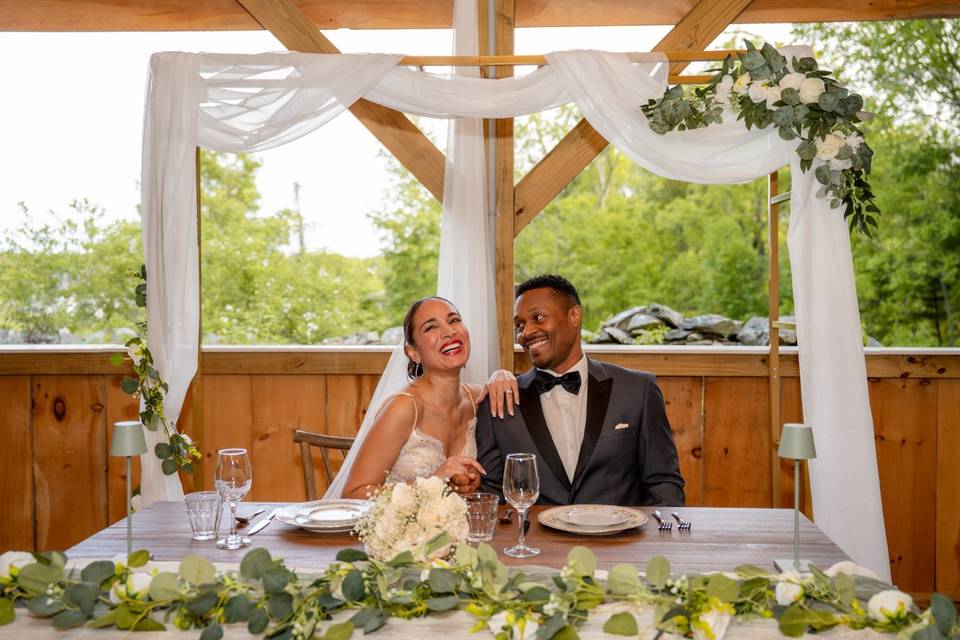 The sweetheart table