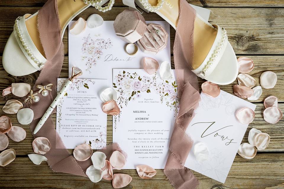 Anchor & Lace Photography