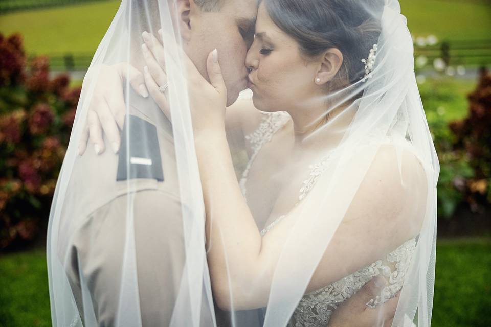Anchor & Lace Photography
