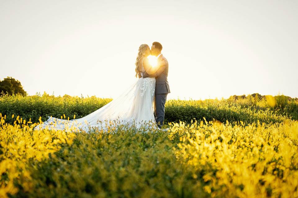 Anchor & Lace Photography