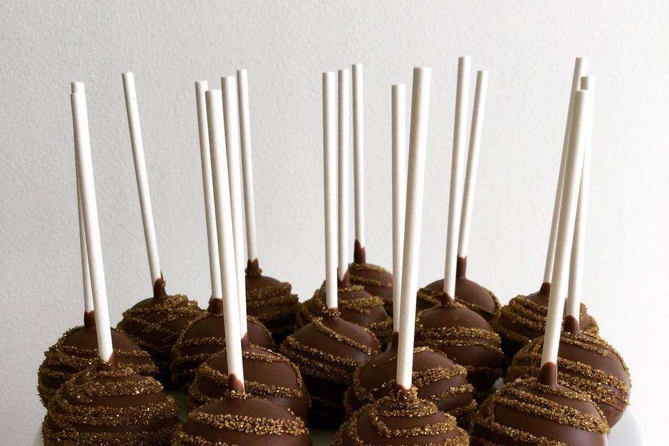 Chocolate and Gold Cake Pops
