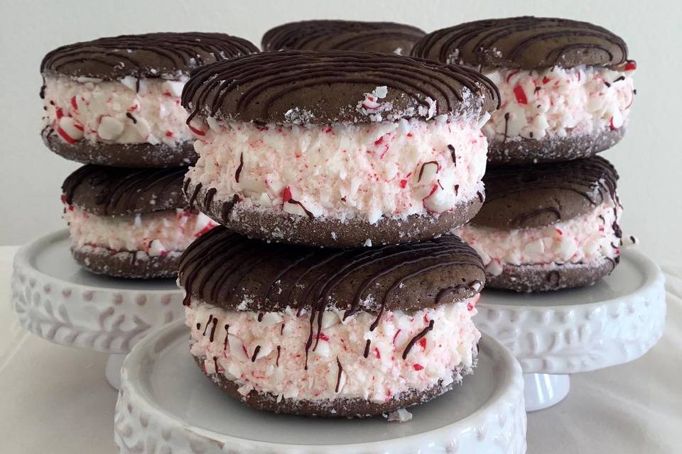 Chocolate & Mint Whoopie Pies