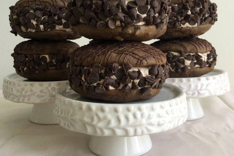 Peanut Love Whoopie Pies