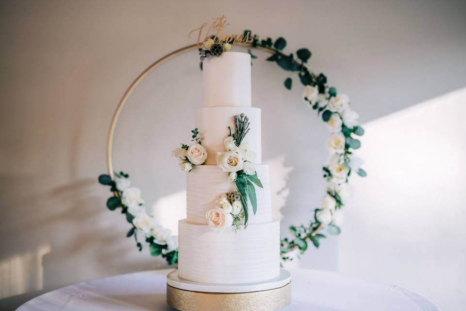 Cakes by Simone - Wedding Cakes Redland Bay | Easy Weddings