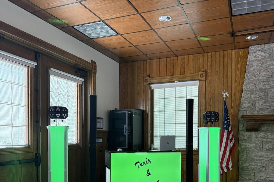 dj booth