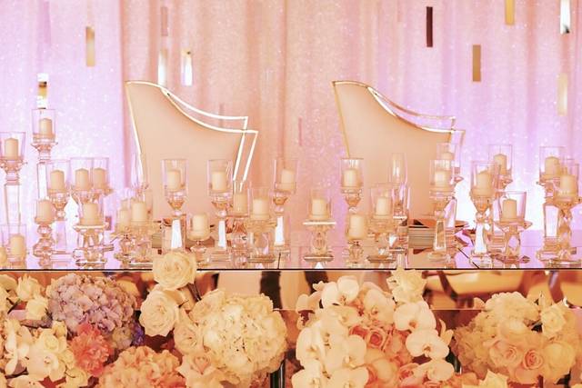 Sam set table