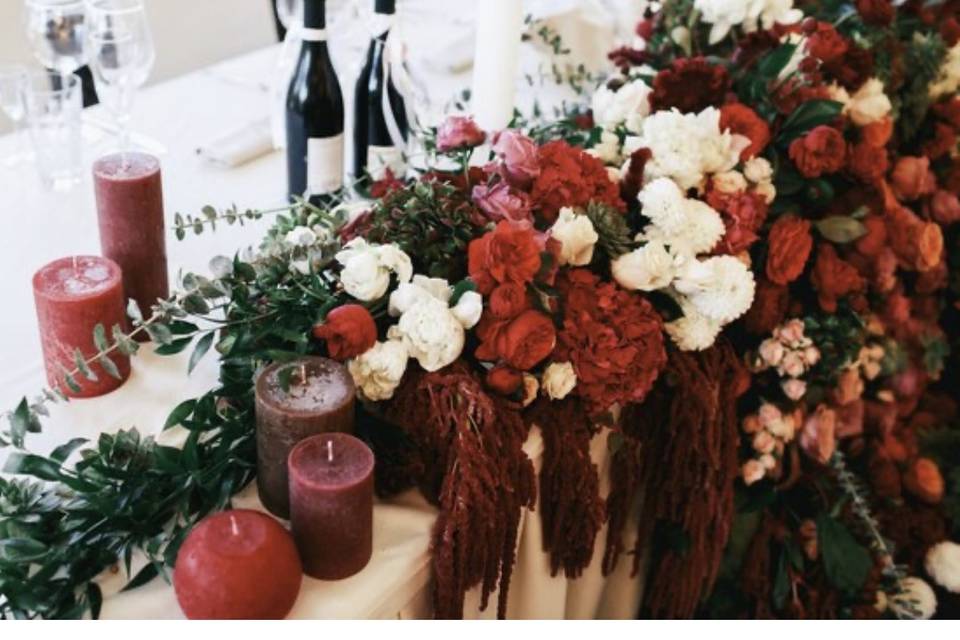 Sam set table