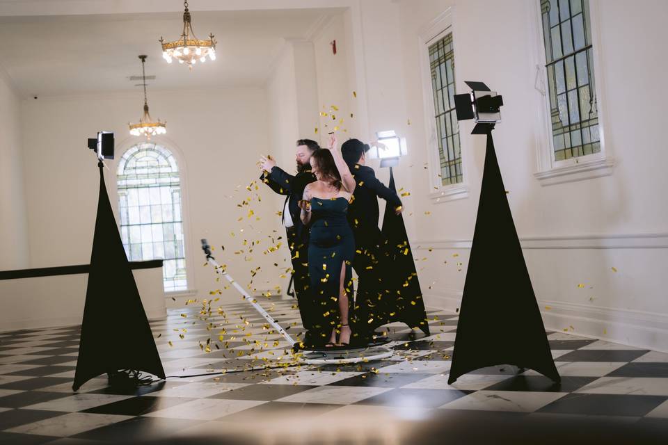 360 Confetti