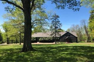 Glen Summit Clubhouse (Casino)