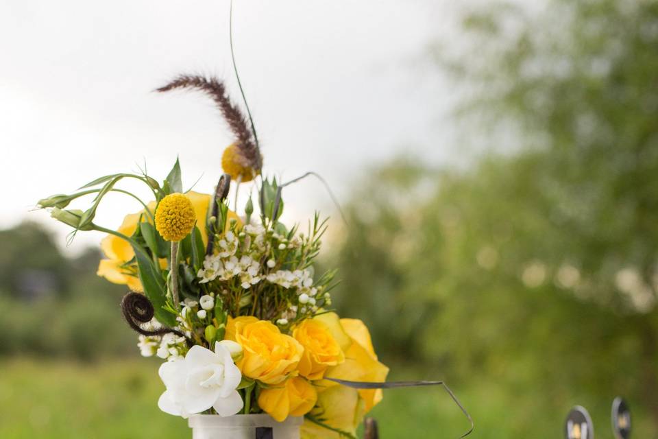 Custom table names/numbers to personalize your day.