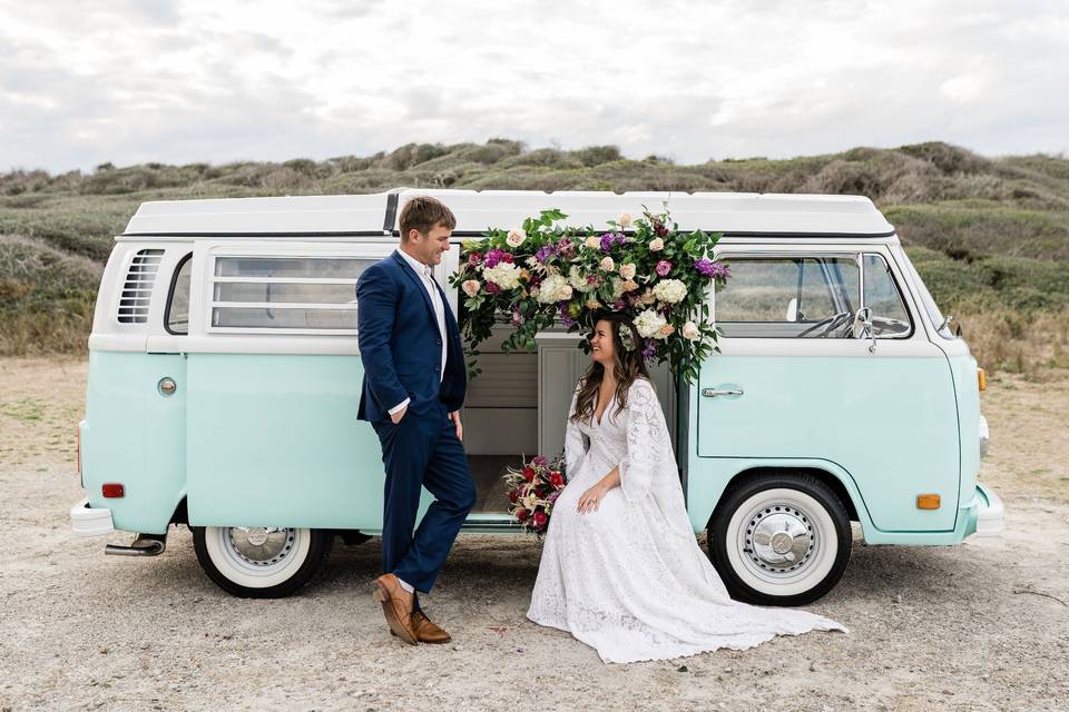 VW BUS Wedding Shoot