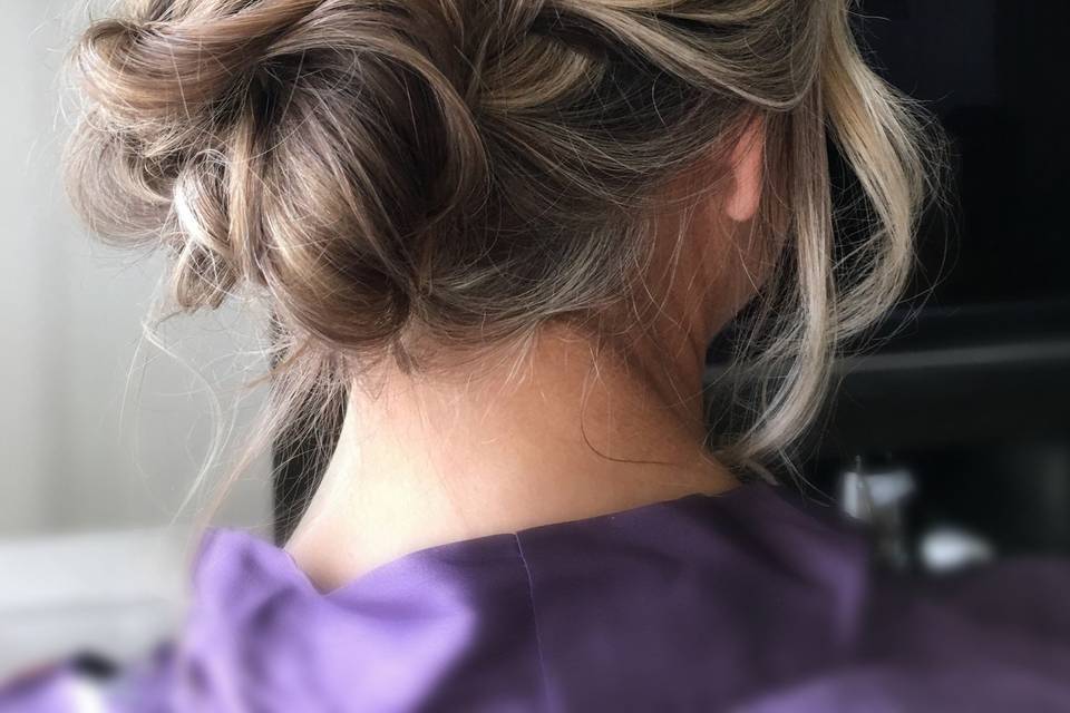 Braided side bun