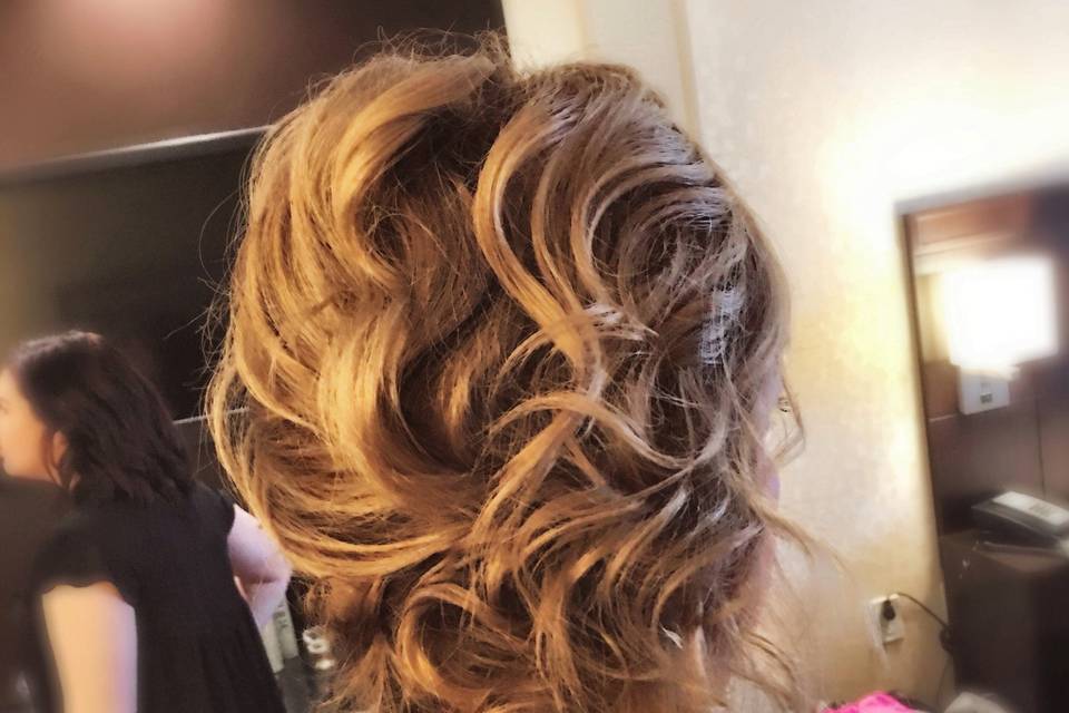 Hair updo